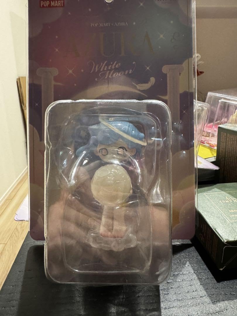 Amazon.co.jp: popmart Azura Glow in the Dark White Moon